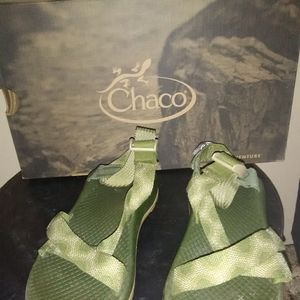 Boys size 12 like new chacos